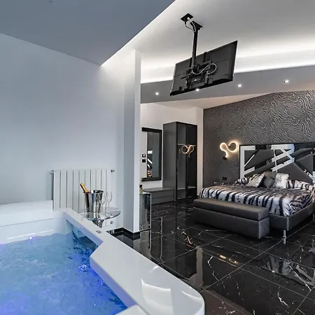 Prezioso & 4* 레체